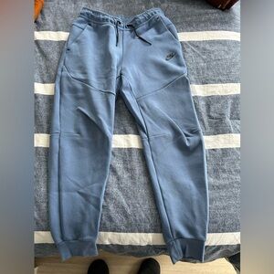 Nike tech fleece jogger sweatpants baby blue light blue small